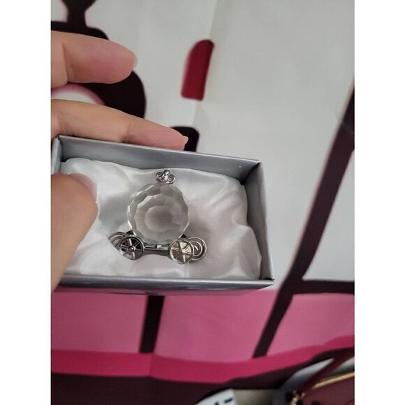 New in box crystal Cinderella carrier - Picture 1 of 1